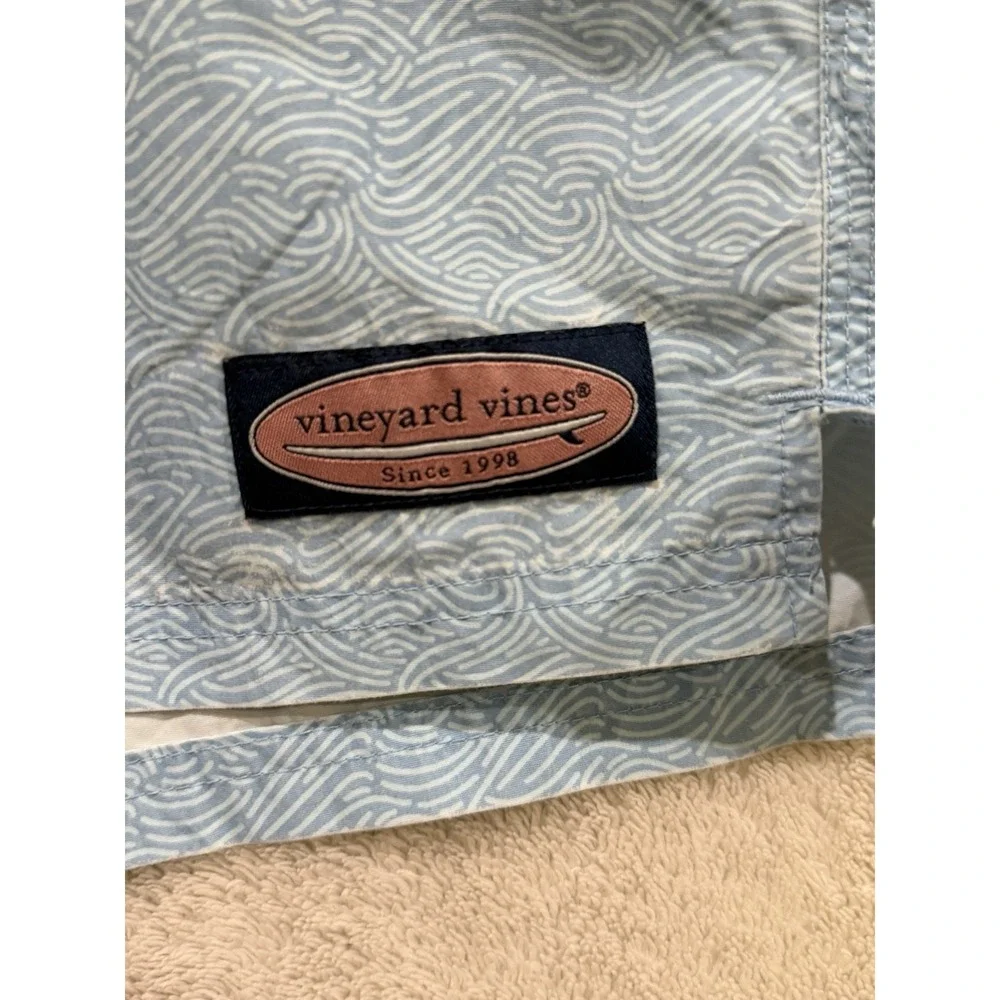 Vineyard Vines Mens 2XB Swim Trunks Shorts Blue White Swirl Mesh Lined